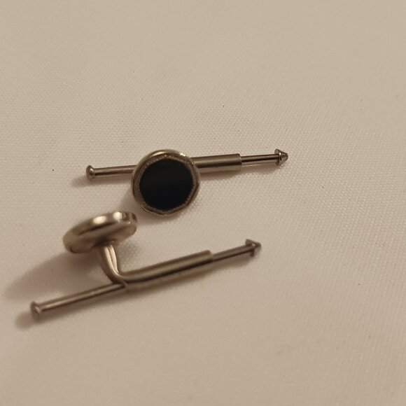 Pair of Vintage Belais 14K White Gold Shirt Studs with Onyx Centers - Picture 3 of 11